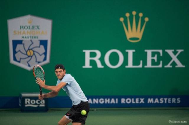 翼卫内收 翼卫内收